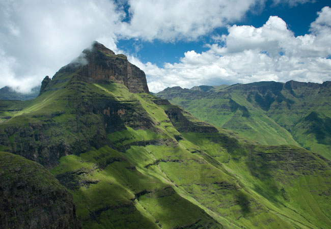 Drakensberg: Montagne maestose
